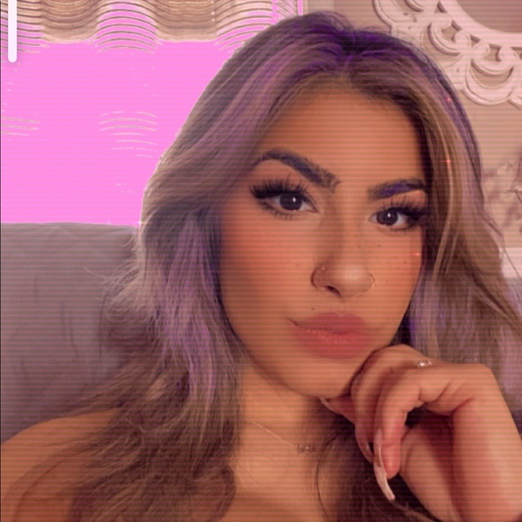 Meet your Posher, Noreen - Picture 1 of 1